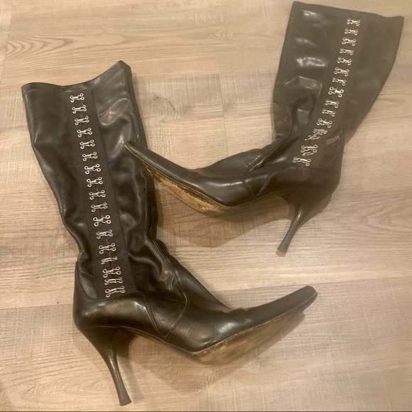 Donald Pliner Black Leather Boots 